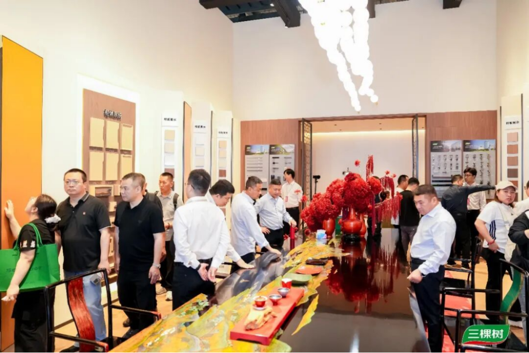 2026廣州定制家居展-三棵樹小森板展館亮點324
